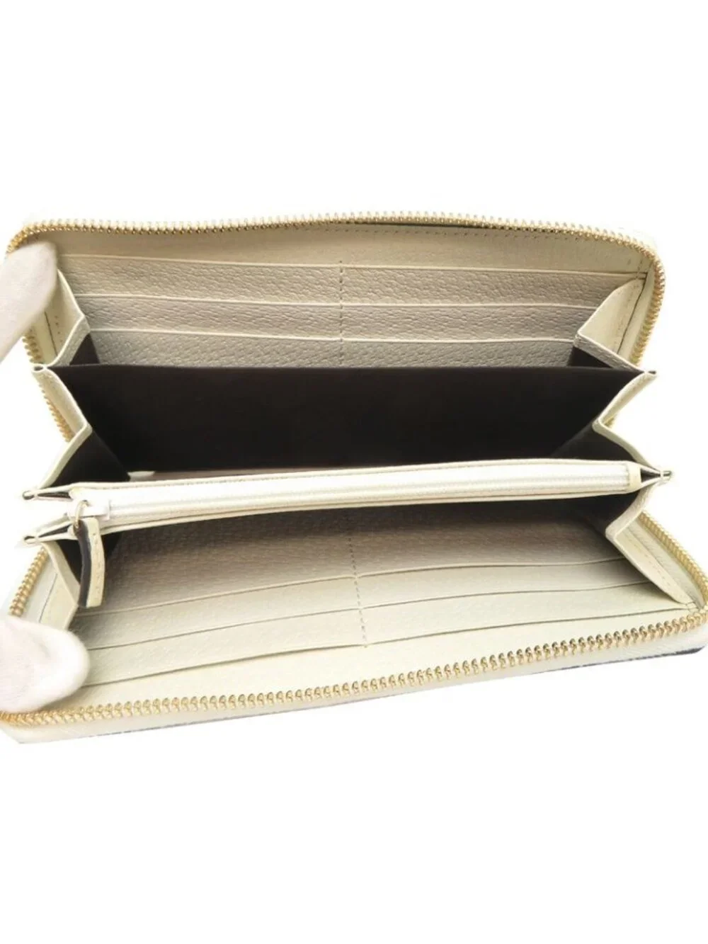 Gucci Wallet Beige